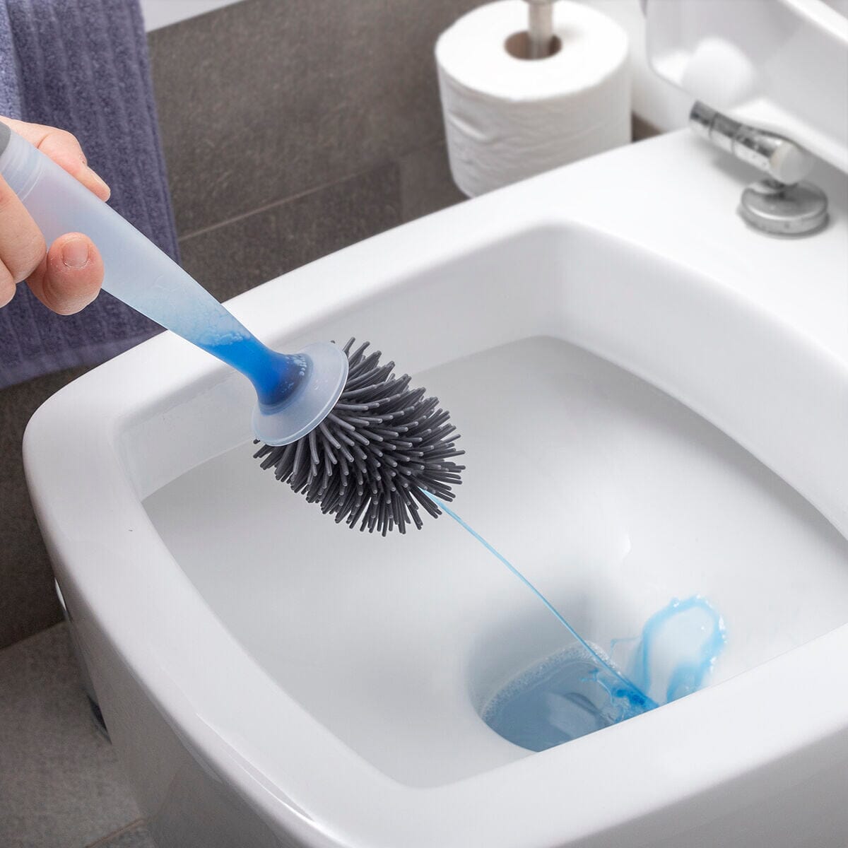 Toilettenbürste mit Seifenspender Bruilet InnovaGoods - werkzeug-online24